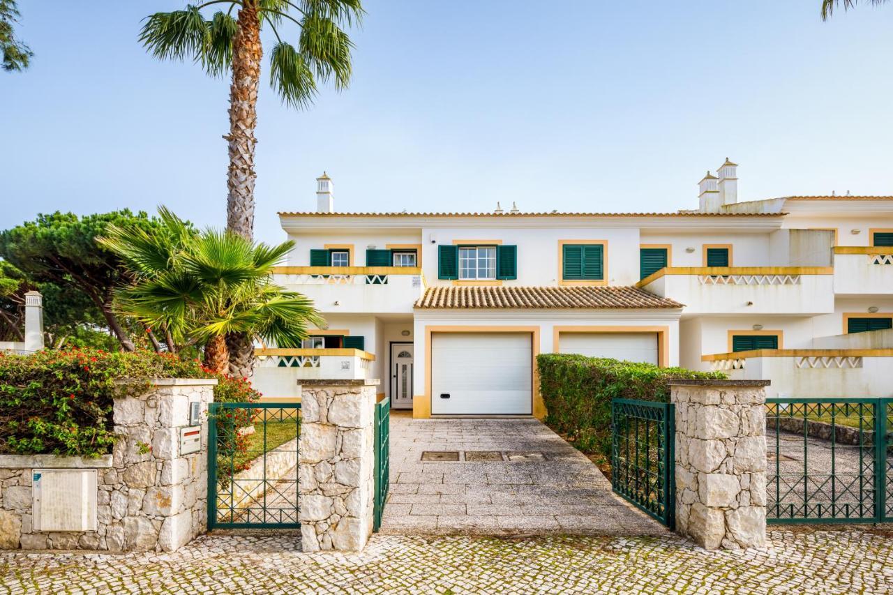 Falesia Beach Villa By The Portuguese Butler Olhos de Agua  Exterior photo